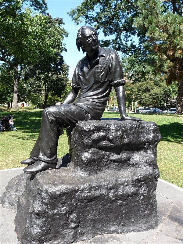 Statue of Al Purdy, a Canadian poet