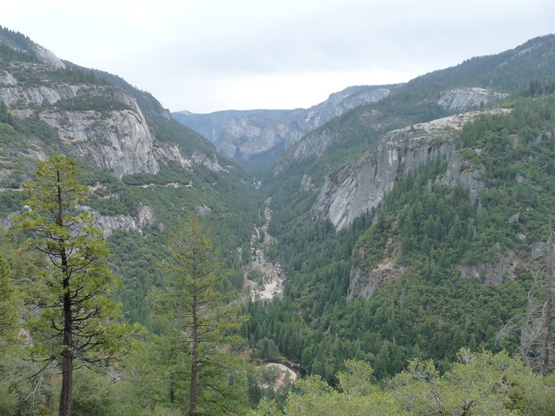 View over Yosemite from the Tioga Pass