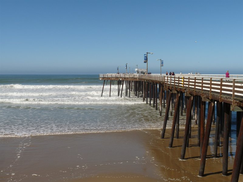 The wharf at Pismo Beach