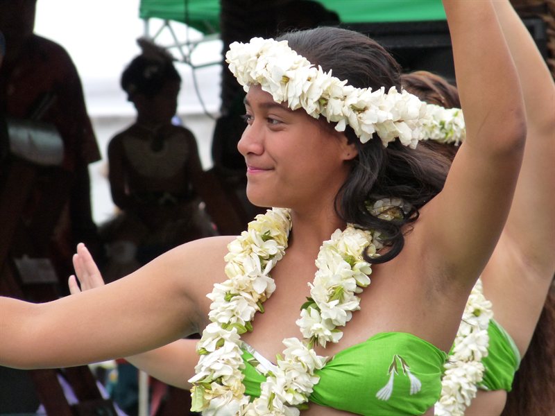 Dancers at the Saturday morning market
