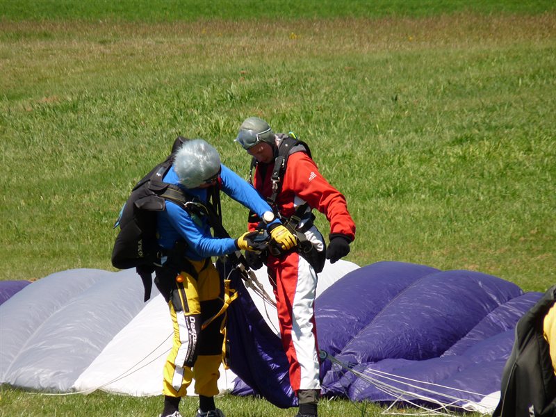 Let's get this thing off