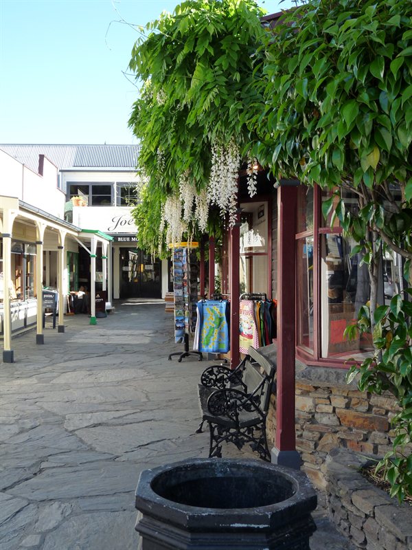 Side street in Arrowtown
