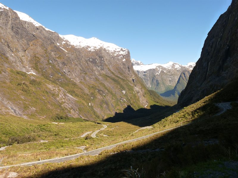 Snow-capped peaks on the way to Milford Sound