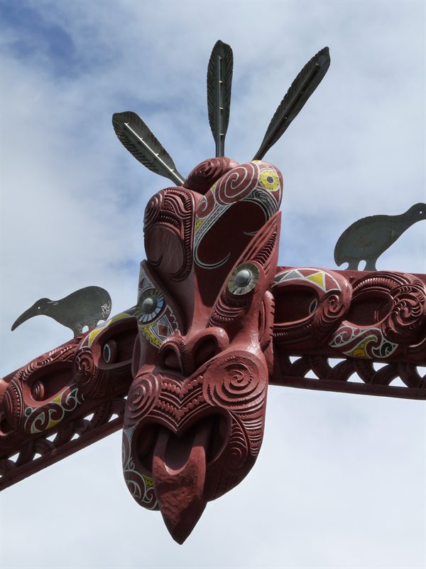 Maori carving