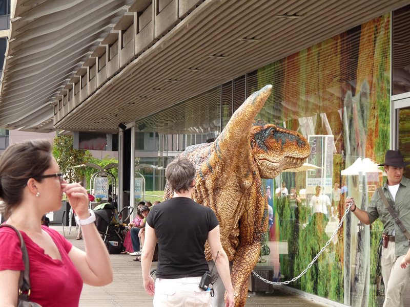 Animated dinosaur at Darling Harbour