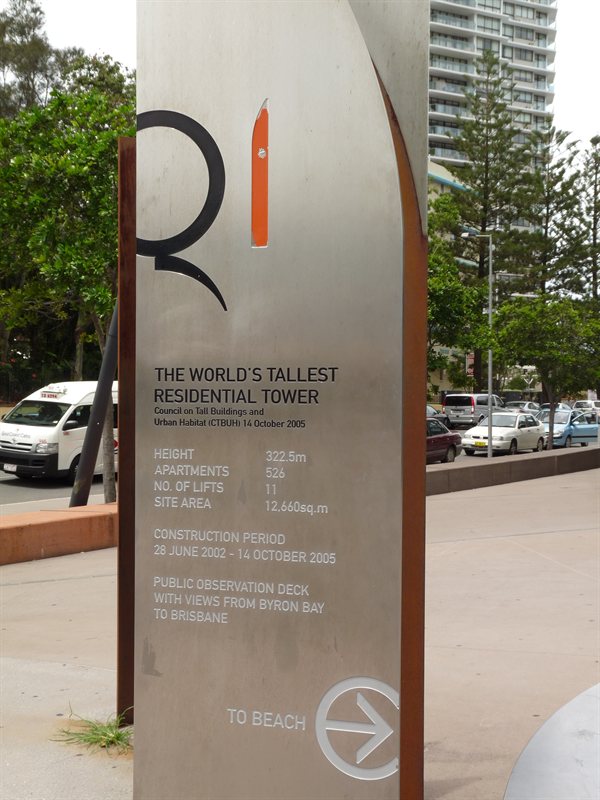 Q1 information stand