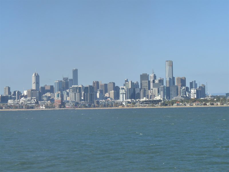 Arriving into Melbourne