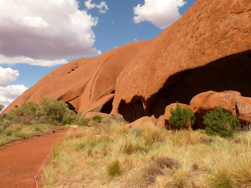 Uluru caves