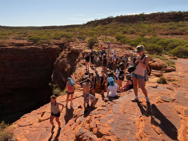 Tour groups at Kings Canyon