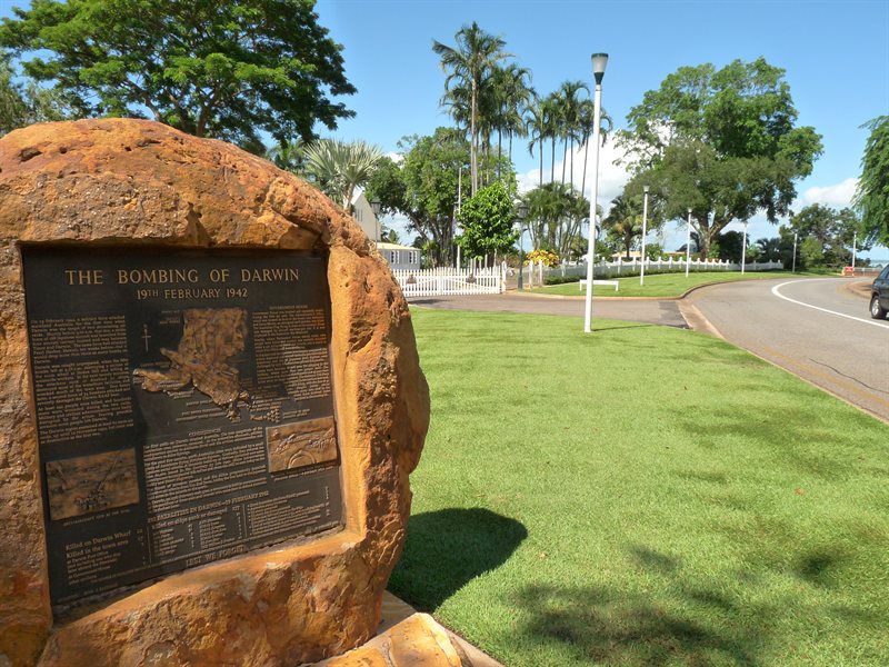 Plaque commerating the bombing of Darwin