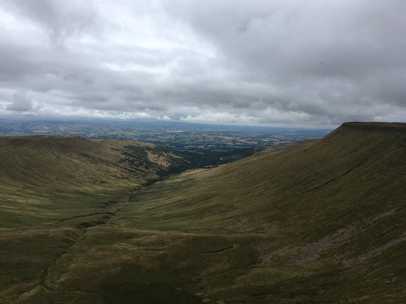 94DEDC05-9C81-4B73-B4F7-E7EFA4A703AB