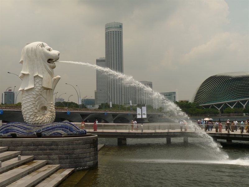 The giant Merlion