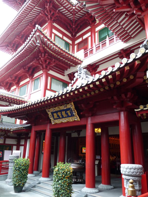 Buddha Tooth Relic Temple