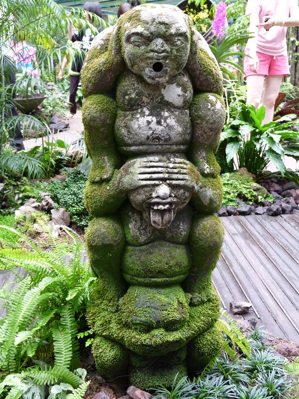 More three wise monkeys