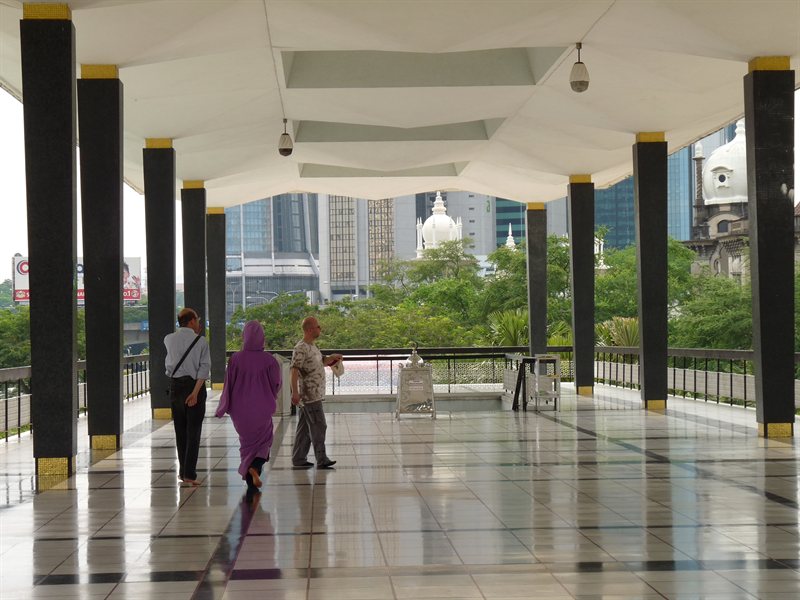 Inside the National Mosque