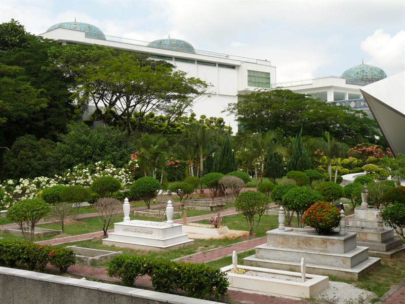 Islamic cemetary at the National Mosque