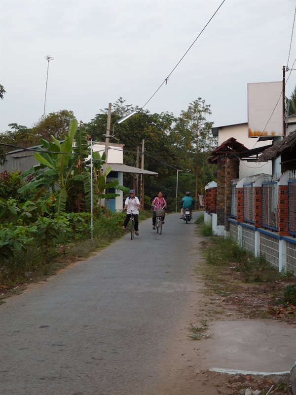 The "main road" to get to our homestay