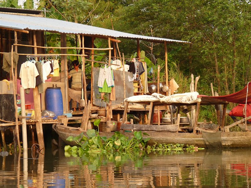 Travelling through the Mekong Delta