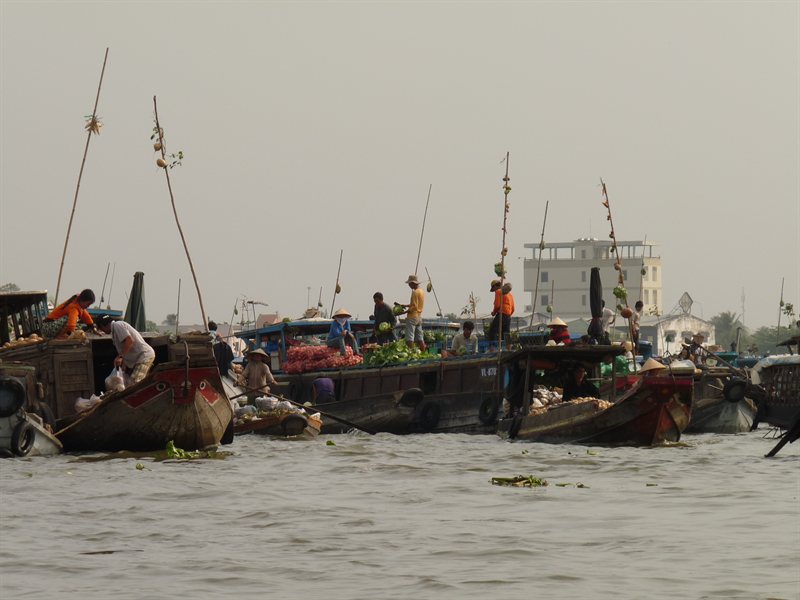 Floating market