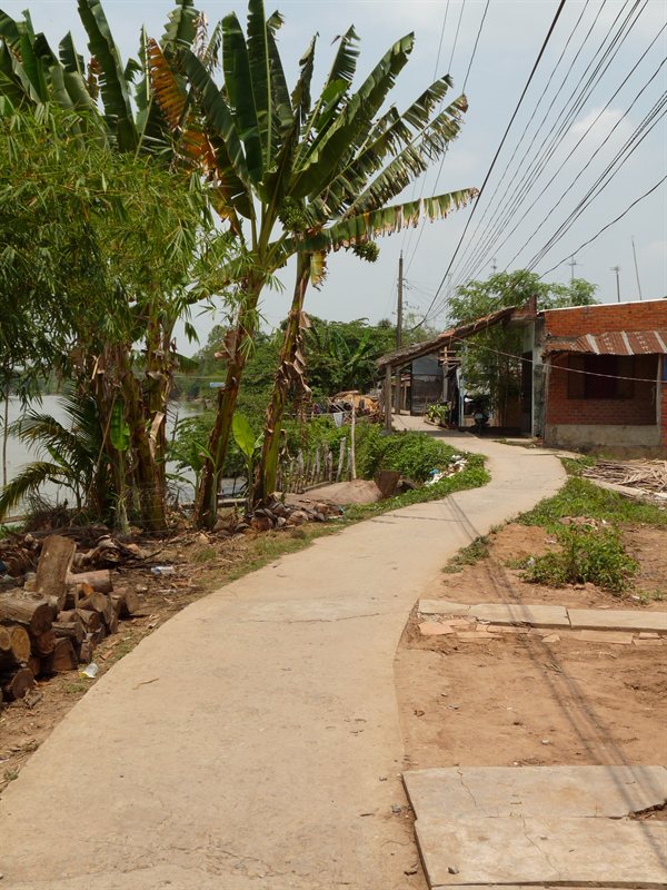Walkway next to the river