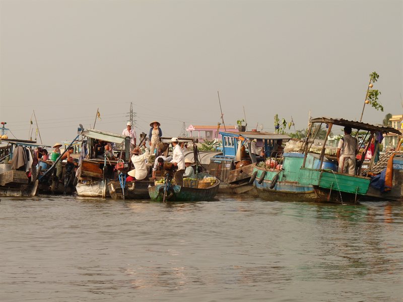 Floating market