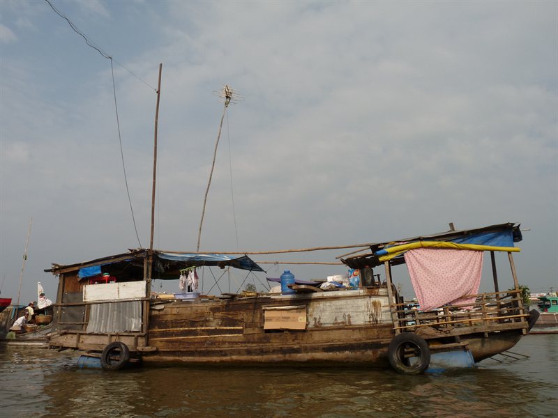 Floating market