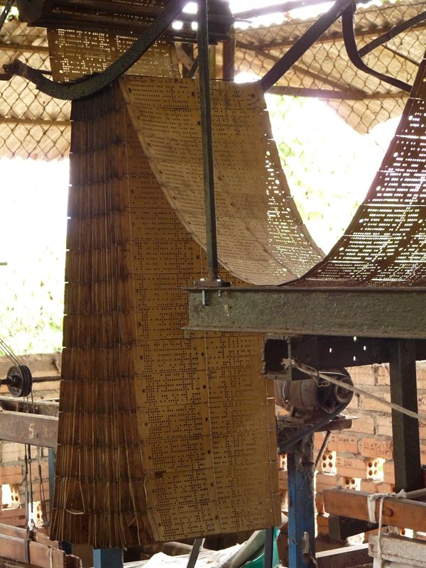 The pattern cards for making silk