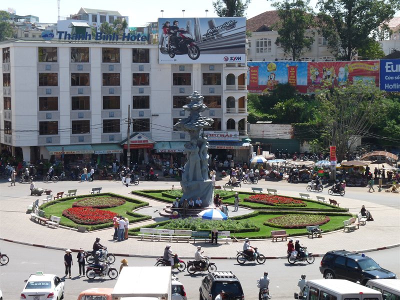 Central statue in Dalat