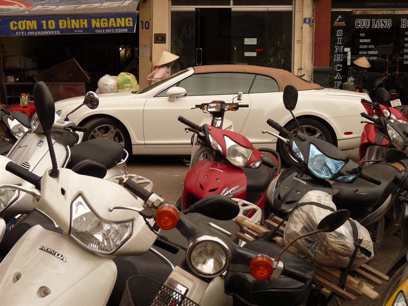 A out-of-place Bentley in Hanoi