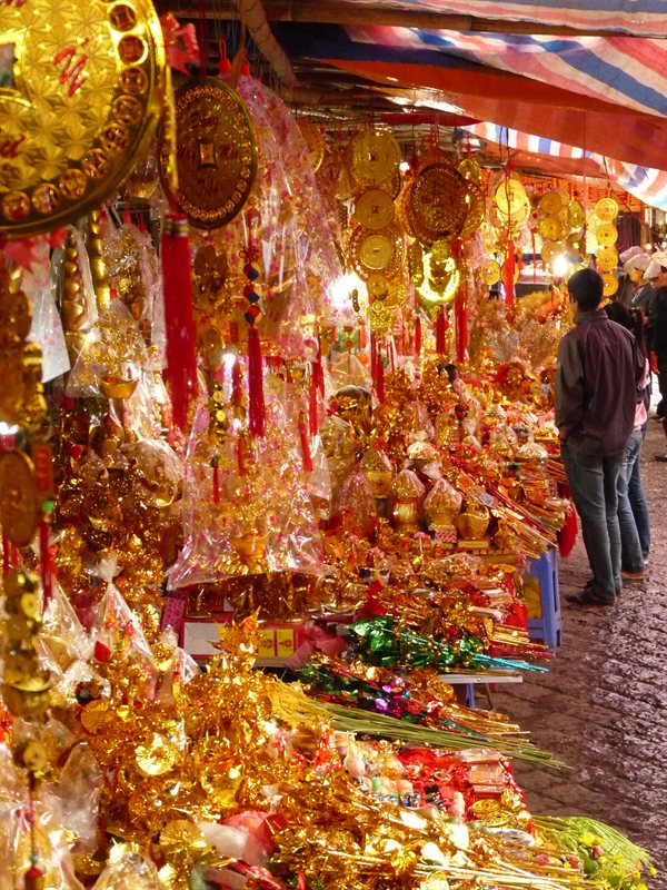 More stalls selling temple wares