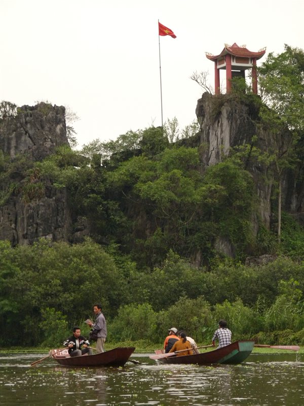Travelling back up the river from the Perfume Pagoda