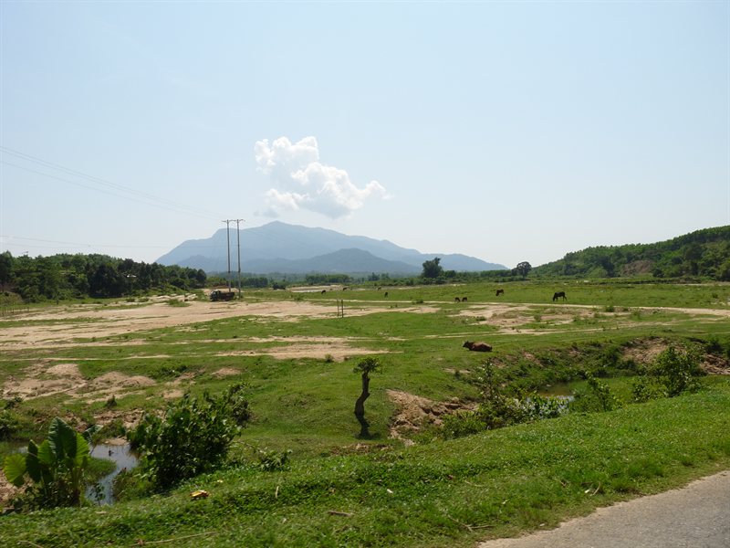 The mountain road to Da Nang