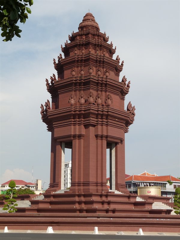 Independence Memorial in Phnom Penh