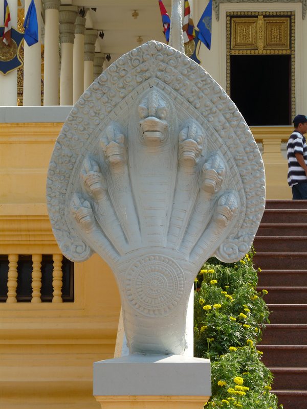 Naga statue at the Throne Hall