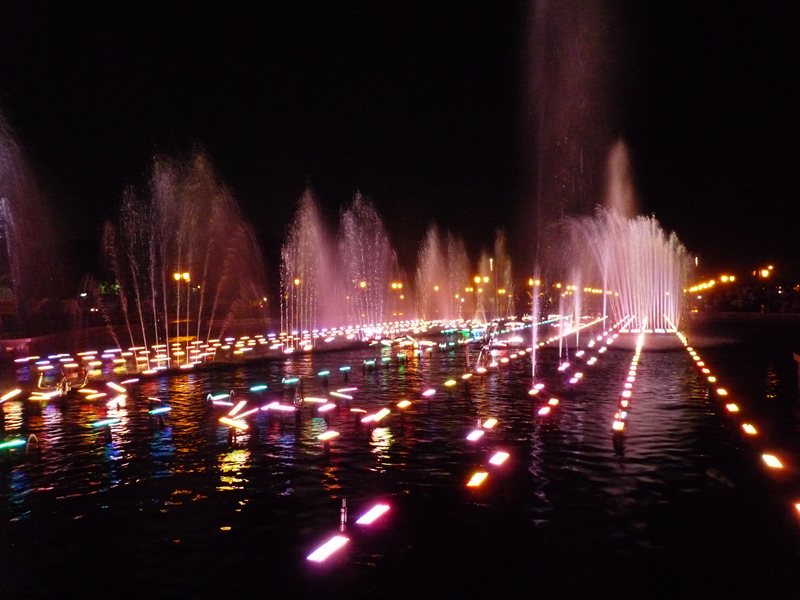 Fountain displays in Phnom Penh