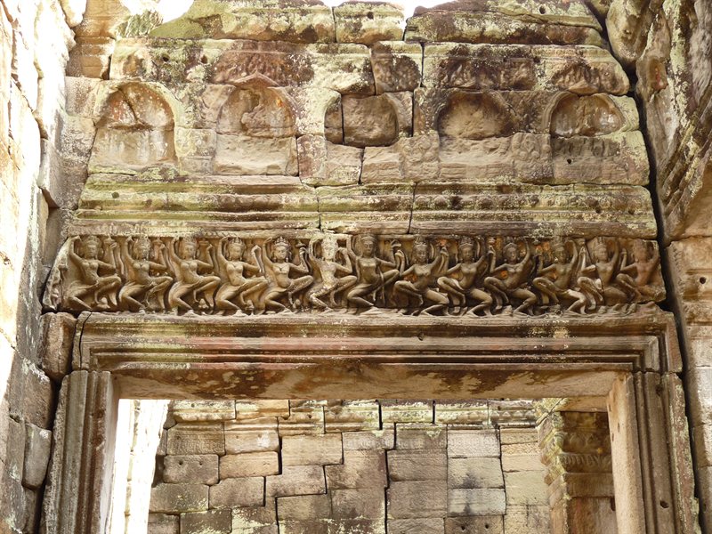 Carvings in the hall of dancers at Preah Khan temple