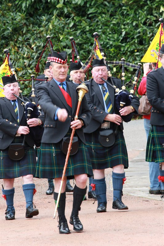Pipers at Crathes Castle