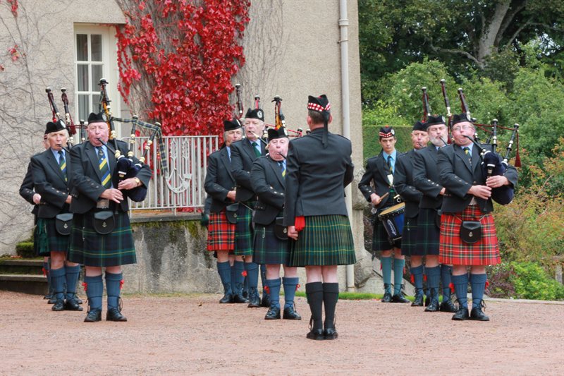 Pipers at Crathes Castle