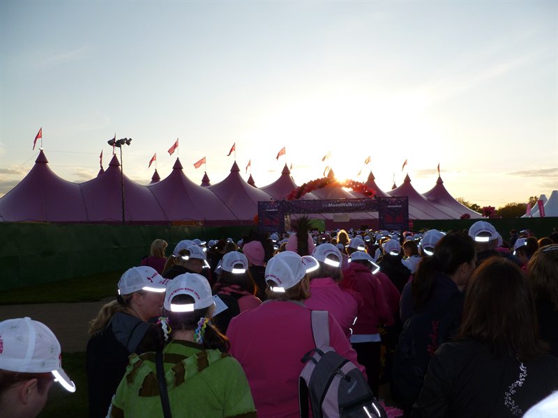 Moonwalk - Sun setting