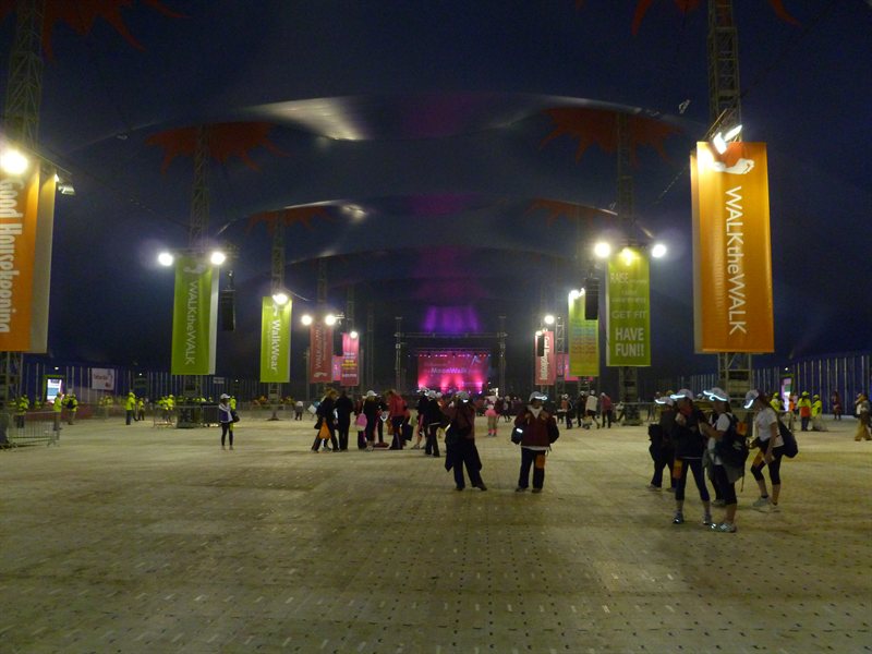 Moonwalk - Inside the tent