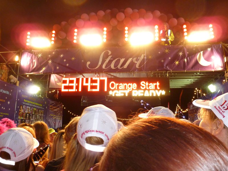 Moonwalk - Getting ready...